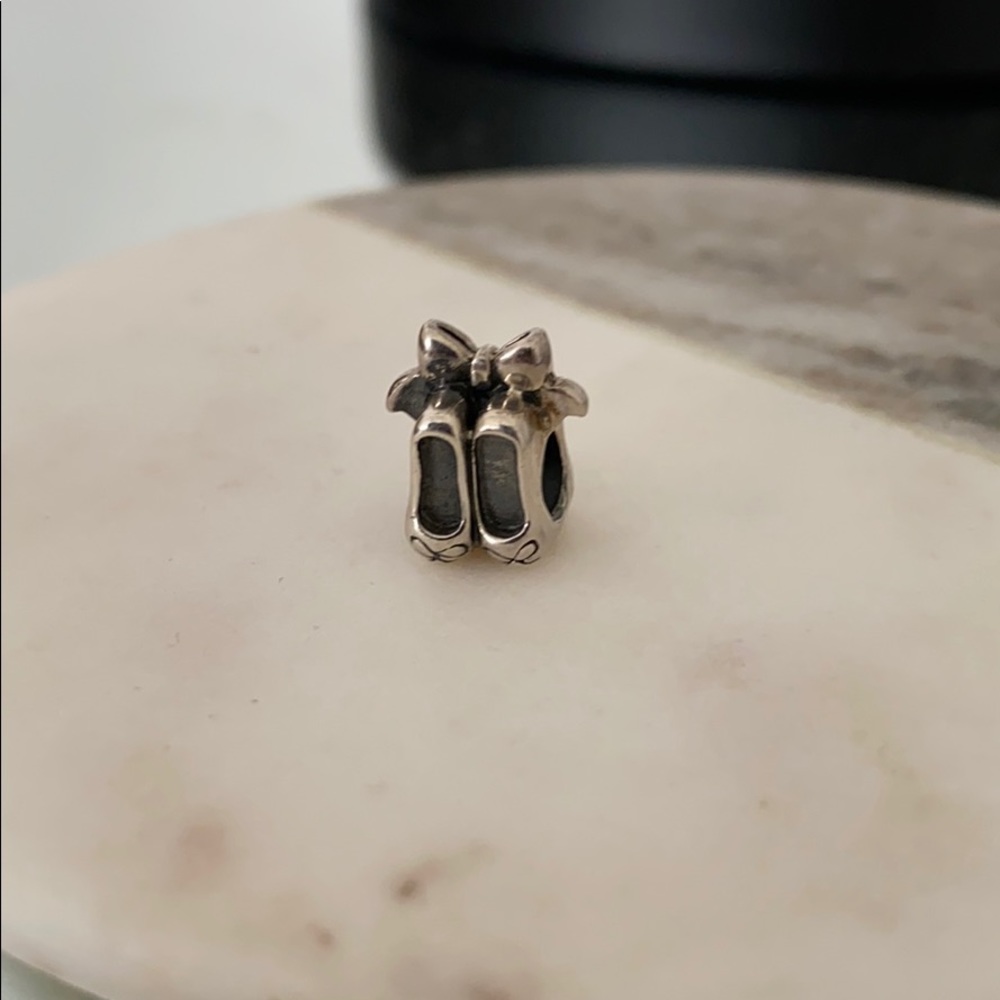 Chamilia Ballet Slipper Sterling Silver Charm - Picture 4 of 7